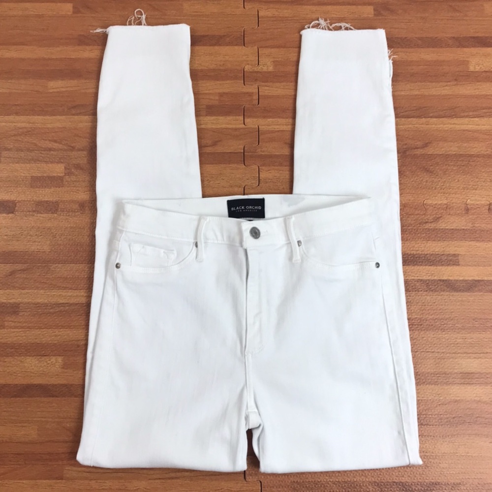 LOOK 👀 Black Orchid Miranda Off Step High Rise Skinny - Picture 5 of 12